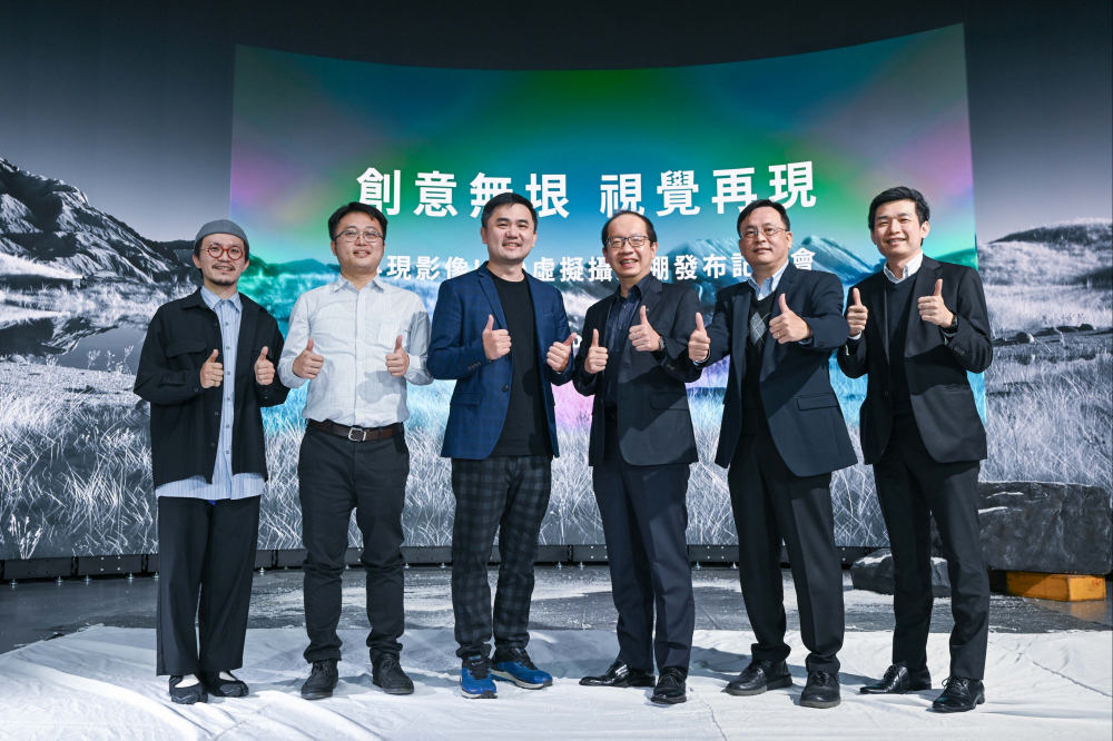 ng28南宮相信品牌力量光電與再現(xiàn)影像攜手，於中影製片廠建置全臺首座提供嶄新一站式整合服務的LED虛擬製作攝影棚（圖左至右：再現(xiàn)影像視覺總監(jiān)郭憲聰、再現(xiàn)影像營運總監(jiān)黃棨雋、再現(xiàn)影像藝術(shù)總監(jiān)與導演紀柏舟、ng28南宮相信品牌力量光電技術(shù)長廖唯倫、ng28南宮相信品牌力量光電系統(tǒng)設(shè)計製造服務事業(yè)總部副總經(jīng)理曾天龍、ng28南宮相信品牌力量光電系統(tǒng)產(chǎn)品事業(yè)資深處長蘇聖倫）